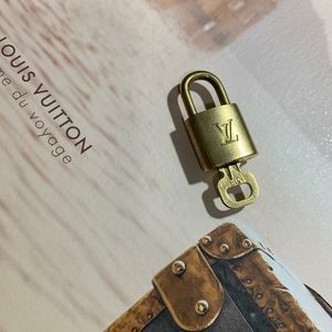 LV lockset #319